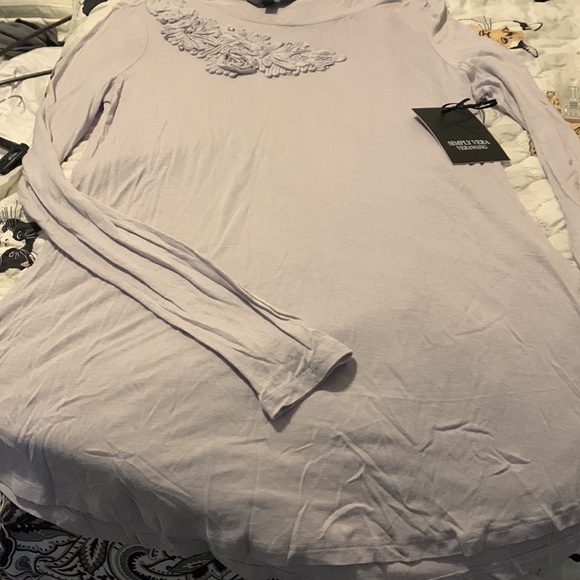 Top - Picture 2 of 3